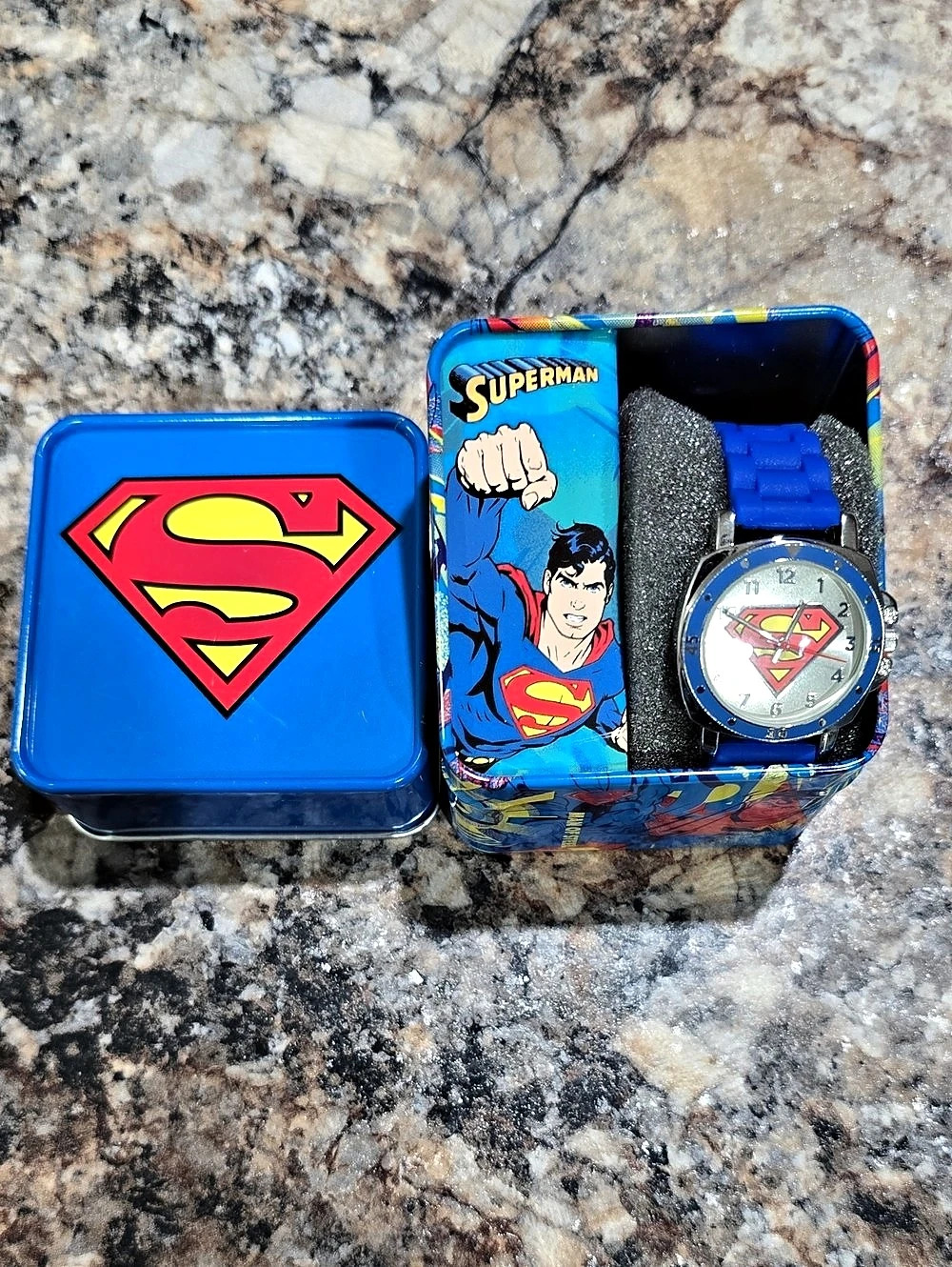 Superman Watch in Blue & Red NWT